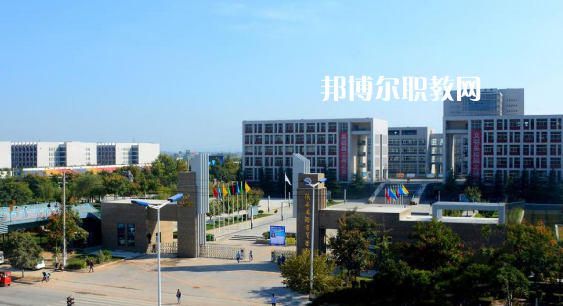陜西國際商貿(mào)學院附屬中職校2022年報名條件、招生要求、招生對象