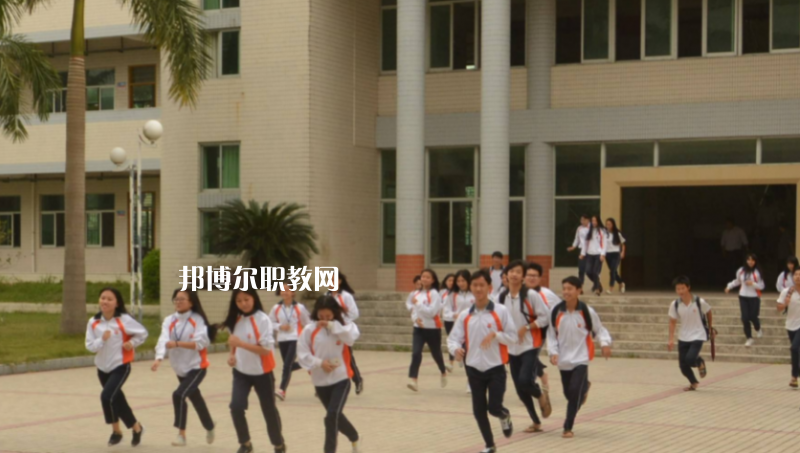 汕頭潮陽區(qū)職業(yè)技術(shù)學(xué)校2022年報(bào)名條件、招生要求、招生對(duì)象