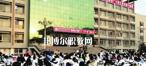 閬中師范學校2022年報名條件、招生要求、招生對象