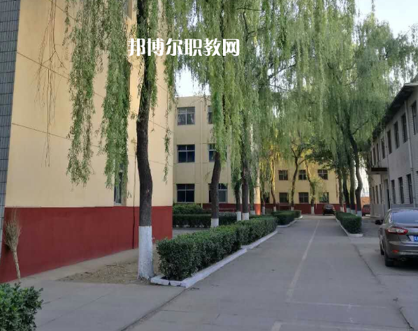 河北鐵路軌道中等專(zhuān)業(yè)學(xué)校2022年報(bào)名條件、招生要求、招生對(duì)象