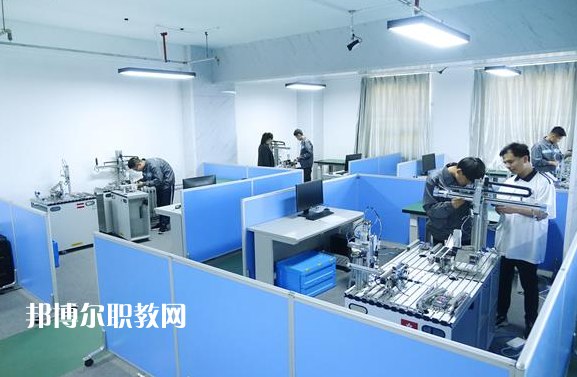 滄縣職業(yè)技術(shù)教育中心2022年報(bào)名條件、招生要求、招生對(duì)象