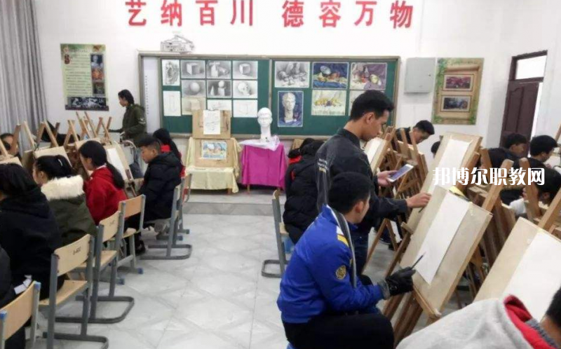 雷山中等職業(yè)學校2022年招生辦聯(lián)系電話
