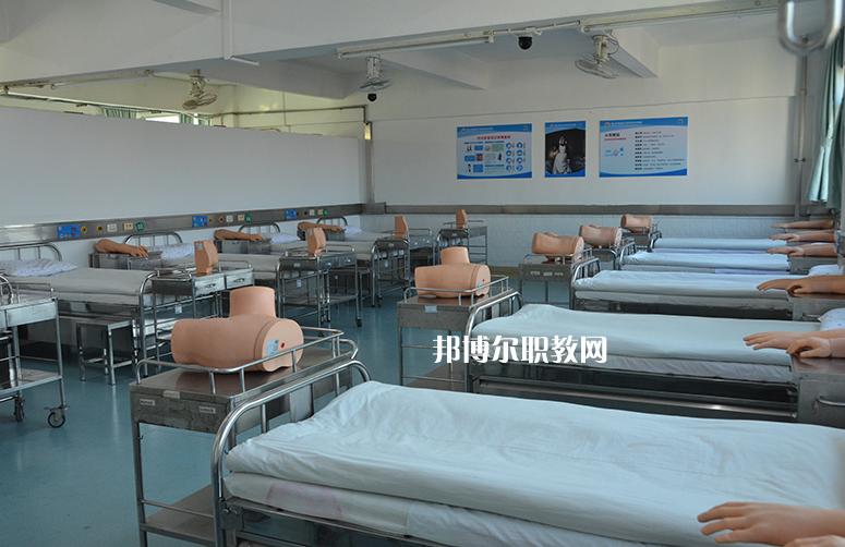 佛山市南海區(qū)衛(wèi)生職業(yè)技術(shù)學(xué)校2022年報名條件、招生要求、招生對象