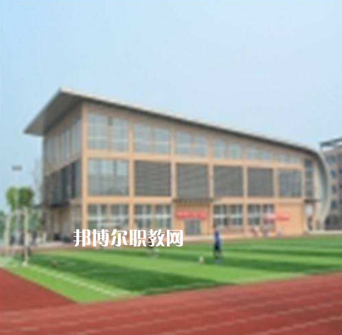 四川瀘州鵬程中等職業(yè)學校2022年報名條件、招生要求、招生對象