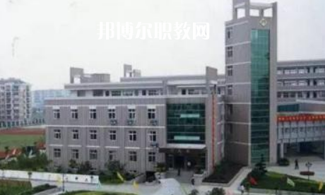 樂至縣回瀾職業(yè)中學(xué)2022年報(bào)名條件、招生要求、招生對象