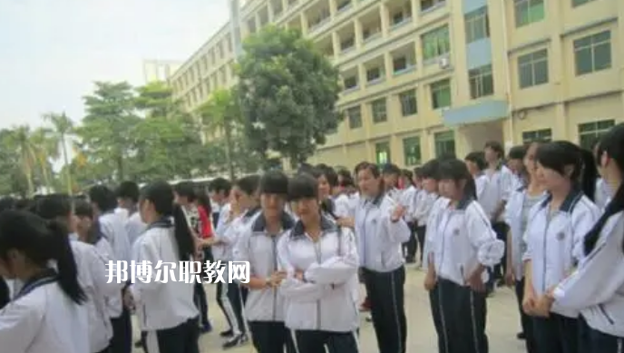 高州第一技工學(xué)校2022年報(bào)名條件、招生要求、招生對(duì)象