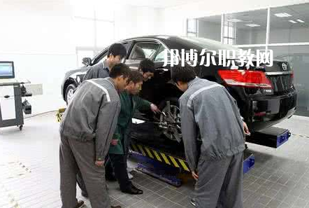 保定市第四職業(yè)中學(xué)2022年學(xué)費(fèi)、收費(fèi)多少