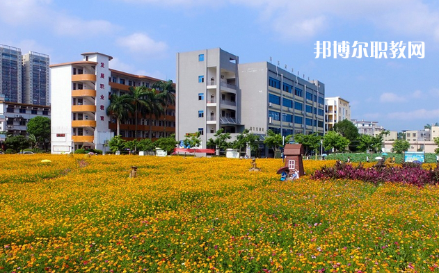 廣西欽州農(nóng)業(yè)學(xué)校2022年報(bào)名條件、招生要求、招生對(duì)象