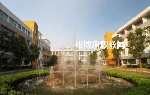 淮安文化藝術(shù)學(xué)校2022年報(bào)名條件、招生要求、招生對(duì)象