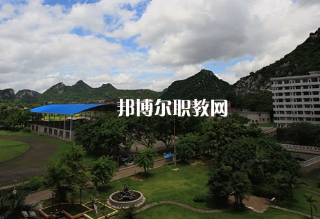 廣西商業(yè)學校怎么樣、好不好