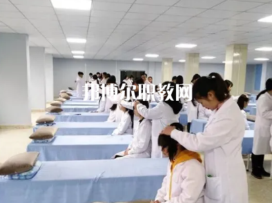 貴州中醫(yī)藥職業(yè)學(xué)校2022年報(bào)名條件、招生要求、招生對(duì)象