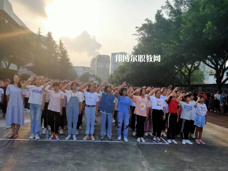 四川內(nèi)江第二職業(yè)中學(xué)2022年報(bào)名條件、招生要求、招生對(duì)象