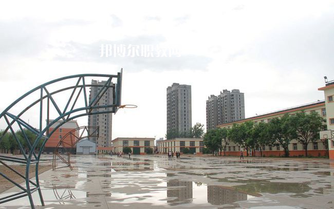 華北工業(yè)學校2022年報名條件、招生要求、招生對象