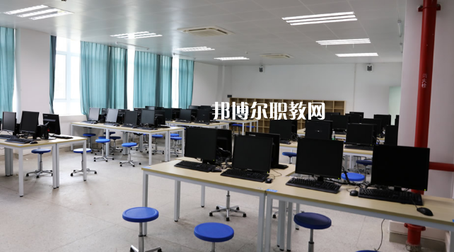 深圳寶安職業(yè)技術(shù)學校2022年有哪些專業(yè)