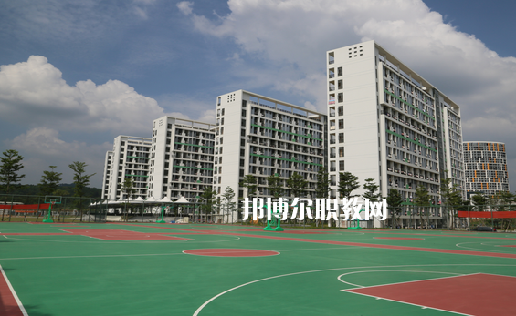 南寧衛(wèi)生學(xué)校2022年報名條件、招生要求、招生對象