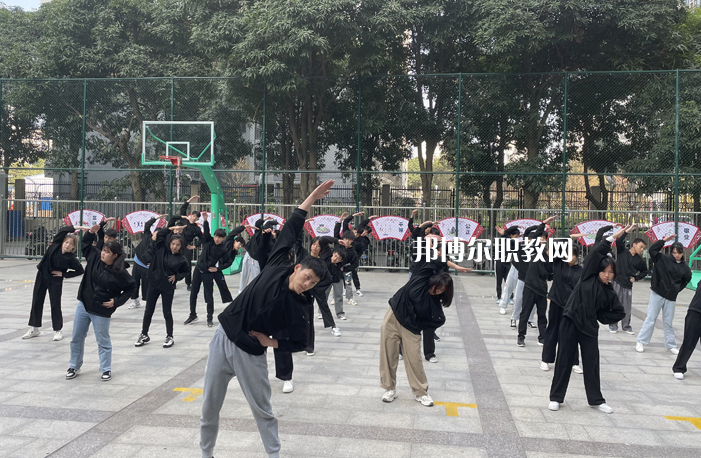 廣西機(jī)電工業(yè)學(xué)校怎么樣、好不好