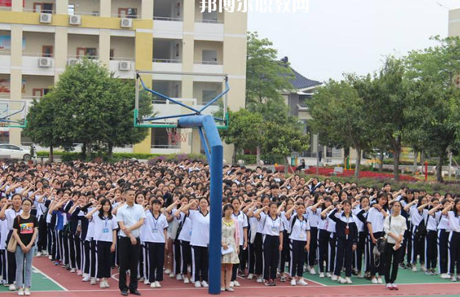 揭陽衛(wèi)生學(xué)校2022年報(bào)名條件、招生要求、招生對(duì)象
