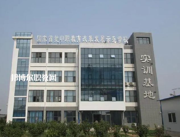 邢臺(tái)現(xiàn)代職業(yè)學(xué)校2022年報(bào)名條件、招生要求、招生對(duì)象