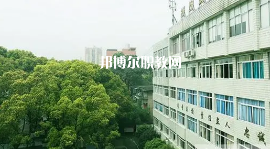 德宏州中等職業(yè)學(xué)校2022年學(xué)費、收費多少