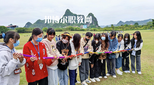 廣西新聞出版技工學(xué)校怎么樣、好不好