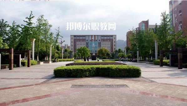 重慶南川隆化職業(yè)中學校2022年報名條件、招生要求、招生對象