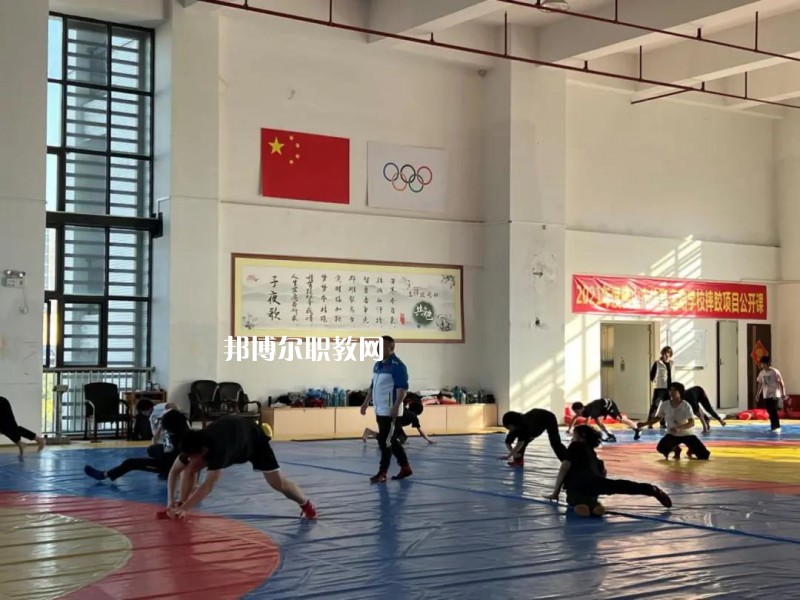 佛山體育運(yùn)動學(xué)校2022年報(bào)名條件、招生要求、招生對象