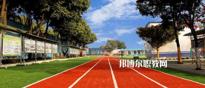 楚雄州體育運動學(xué)校2022年學(xué)費、收費多少
