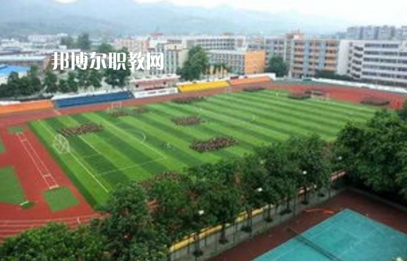 云南昆明工業(yè)學(xué)校2022年報(bào)名條件、招生要求、招生對(duì)象