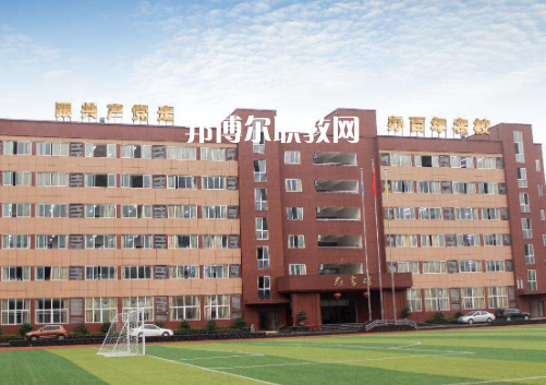 重慶工業(yè)管理職業(yè)學校2022年報名條件、招生要求、招生對象