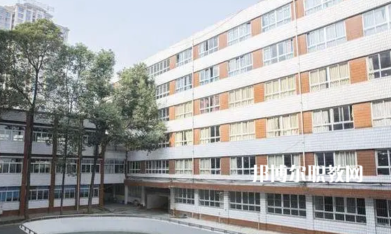 芒市職業(yè)教育中心2022年報(bào)名條件、招生要求、招生對(duì)象