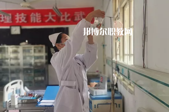 臺州護(hù)士學(xué)校2022年報名條件、招生要求、招生對象