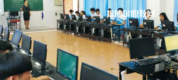樂(lè)山市竹根職業(yè)中專學(xué)校2022年報(bào)名條件、招生要求、招生對(duì)象