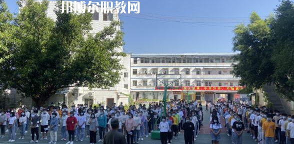 攀枝花商貿(mào)電子職業(yè)技術(shù)學(xué)校2022年報(bào)名條件、招生要求、招生對(duì)象