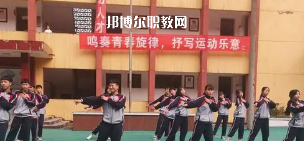 瀘州市天樺職業(yè)技術(shù)學(xué)校2022年報名條件、招生要求、招生對象