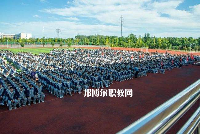 南陽(yáng)市電子中等專業(yè)學(xué)校2022年學(xué)費(fèi)、收費(fèi)多少
