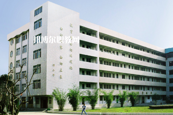 武漢技師學(xué)院2022年報名條件、招生要求、招生對象
