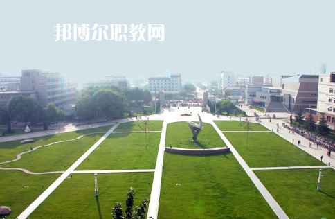 潛江職教中心2022年怎么樣、好不好