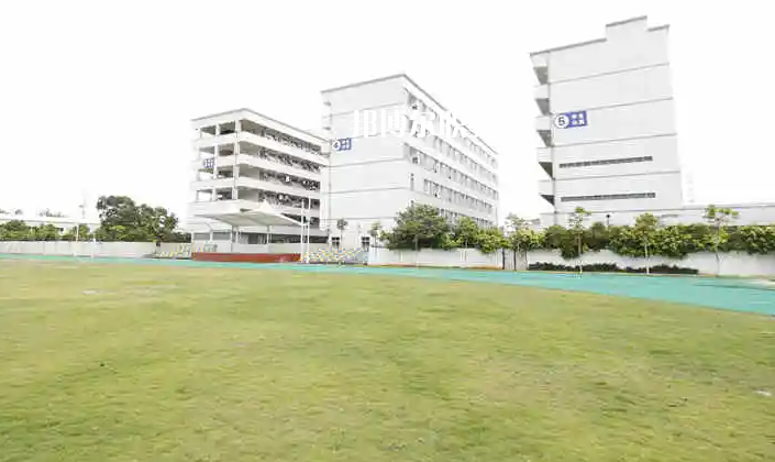 湖南醫(yī)藥衛(wèi)校2022年報名條件、招生要求、招生對象