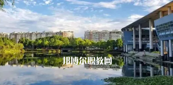 寧波高職?？圃盒Ｅ琶?強(qiáng)