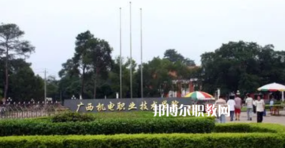 廣西高職?？圃盒Ｅ琶?3強