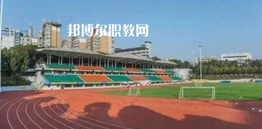 湖南高職?？圃盒Ｅ琶?8強