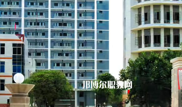 南寧工貿(mào)職業(yè)技術(shù)學(xué)校2022年學(xué)費(fèi)、收費(fèi)多少