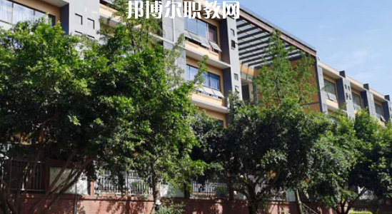 2023年仁壽縣華達(dá)綜合高中學(xué)校報(bào)名條件、招生要求、招生對(duì)象