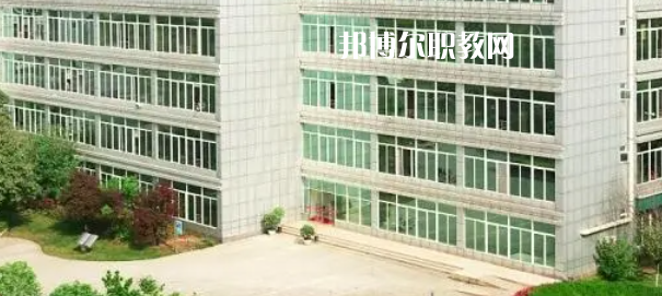 2023成都新高技工學(xué)校招生計(jì)劃 招生人數(shù)是多少(附要求、條件、對(duì)象)