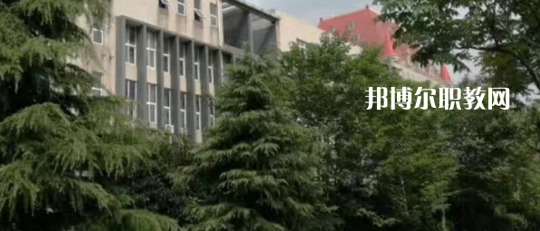 南京城市交通運(yùn)輸學(xué)校地址在哪里，哪個(gè)地區(qū)，哪個(gè)城市?