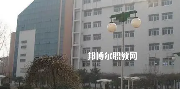 江蘇省淮安技師學院地址在哪里，哪個地區(qū)，哪個城市?
