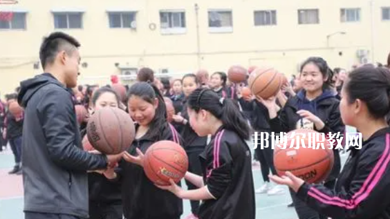 西安市明珠職業(yè)學校地址在哪里，哪個地區(qū)，哪個城市?