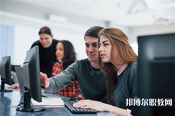鄭州市衛(wèi)生學(xué)校有哪些招生專(zhuān)業(yè)（2023年）