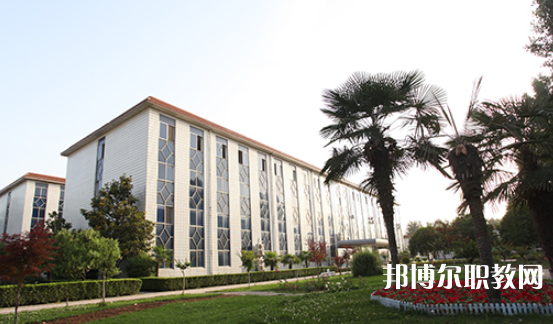 2023西安齊力鐵路技工學(xué)校招生計劃 招生人數(shù)是多少(附要求、條件、對象)