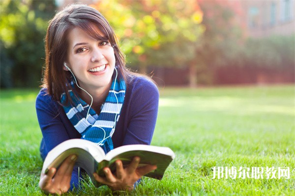 來(lái)賓衛(wèi)生學(xué)校有哪些招生專業(yè)（2023年）